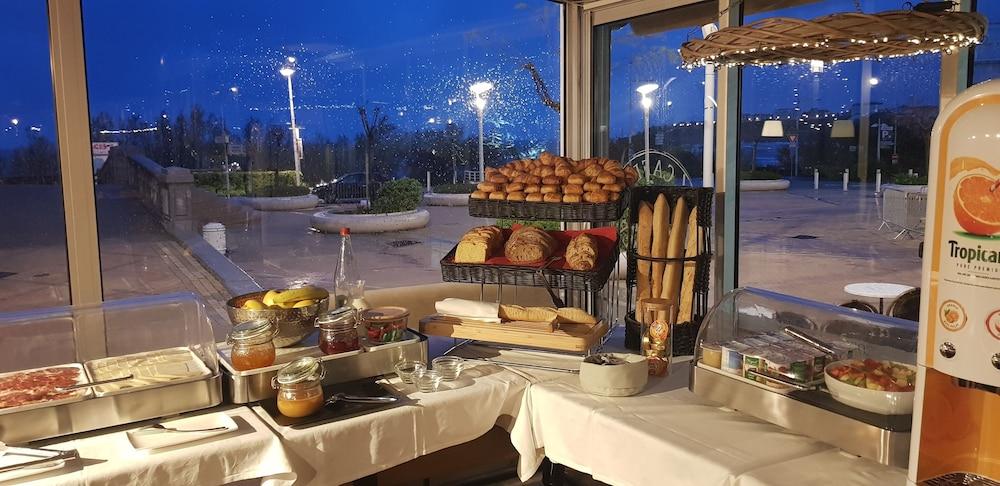 Hotel De L'Ocean 비아히쯔 외부 사진
